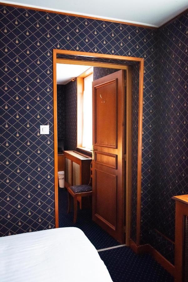 Hotel Jolly Roger Dunkirk Bagian luar foto